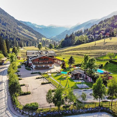 Familienhotel Lengauer Hof Saalbach-Hinterglemm Exterior foto