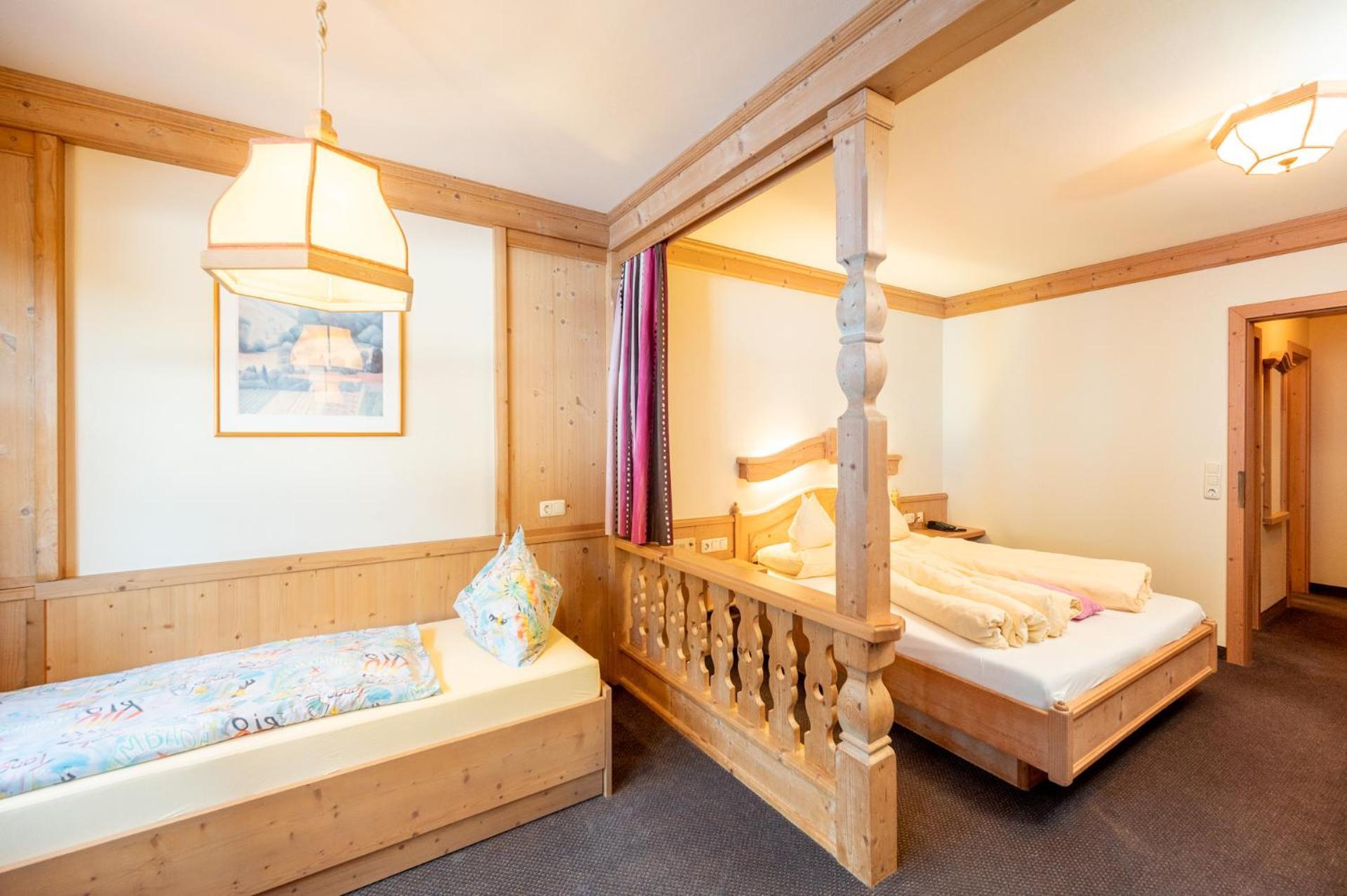 Familienhotel Lengauer Hof Saalbach-Hinterglemm Exterior foto